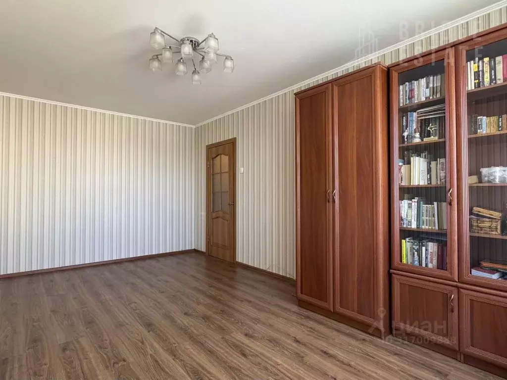 1-к кв. Санкт-Петербург ул. Пионерстроя, 7К3 (30.0 м) - Фото 0