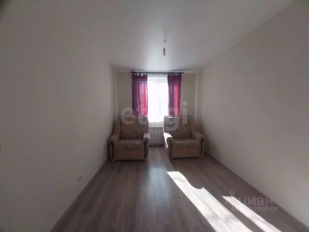 3-к кв. Псковская область, Остров ул. Калинина, 82А (62.9 м) - Фото 2