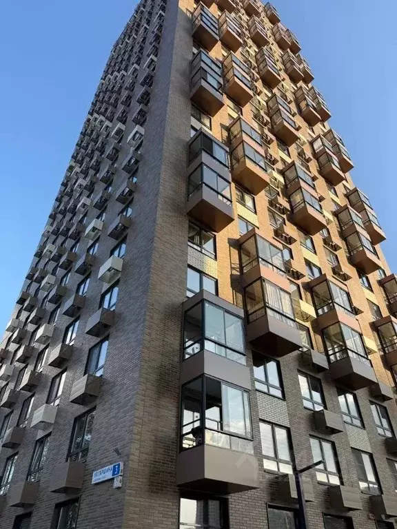 Студия Свердловская область, Екатеринбург ул. Гаршина, 3 (19.4 м) - Фото 1