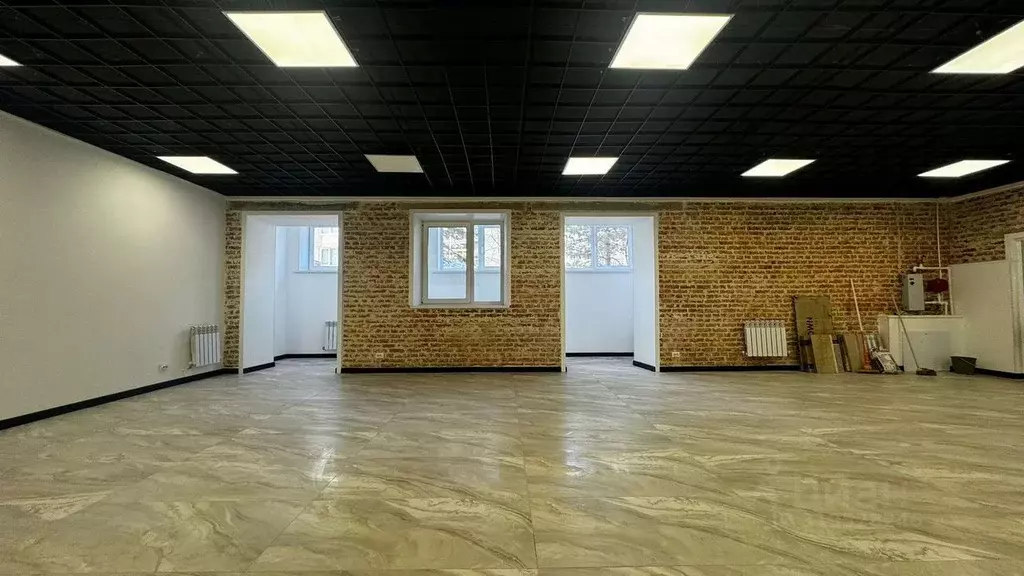 Помещение свободного назначения в Омская область, Омск Старгород мкр, ... - Фото 1