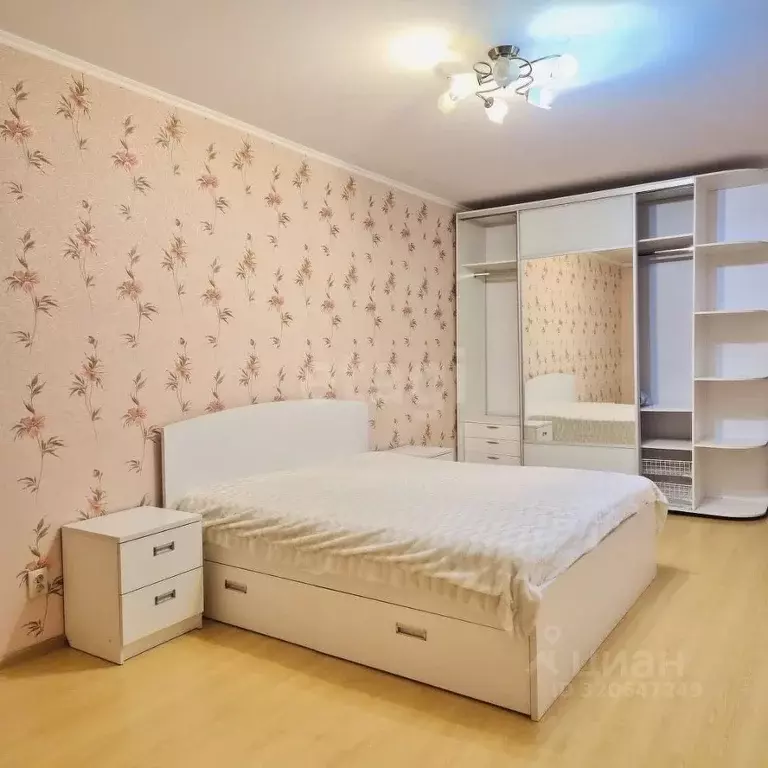 2-к кв. Татарстан, Казань Курская ул., 27 (70.0 м) - Фото 0