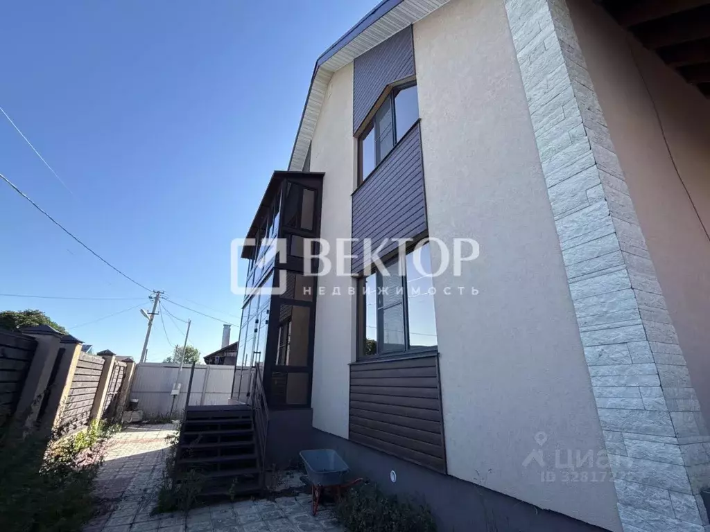 Дом в Ивановская область, Кохма ул. Талантова, 4 (238 м) - Фото 1