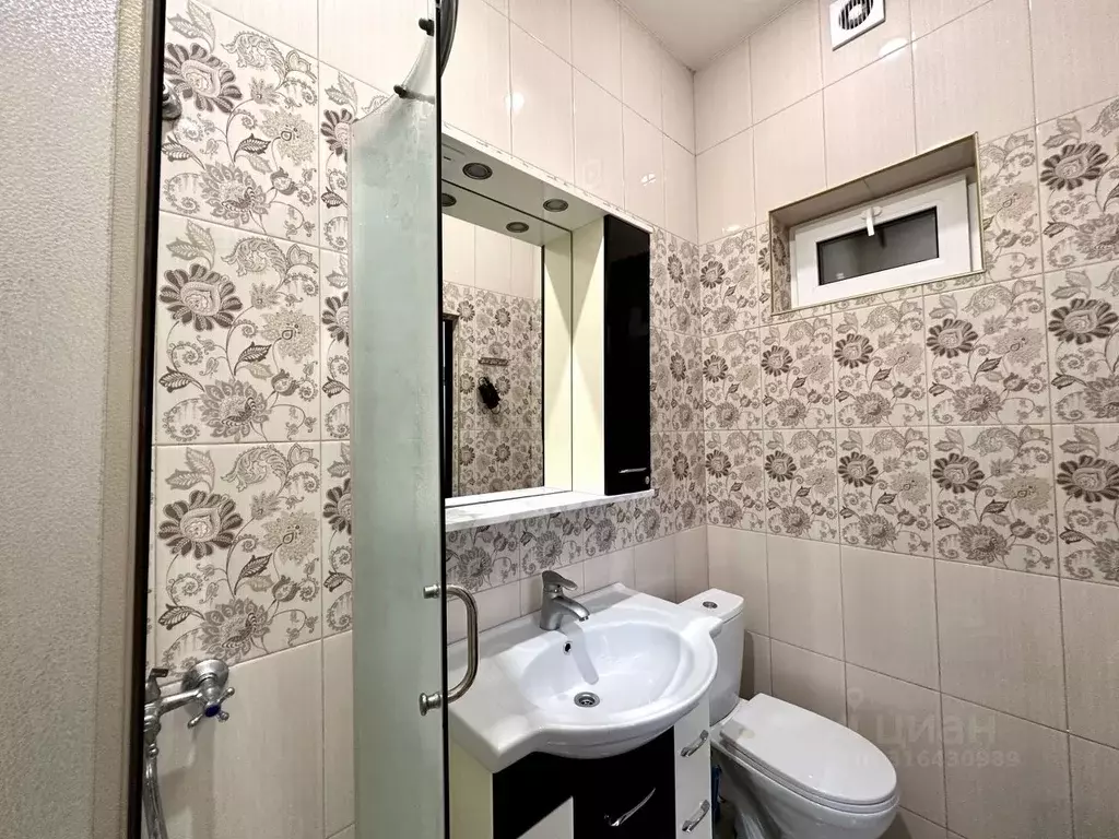 2-к кв. Краснодарский край, Сочи ул. Мартовская, 4Е (50.0 м) - Фото 1