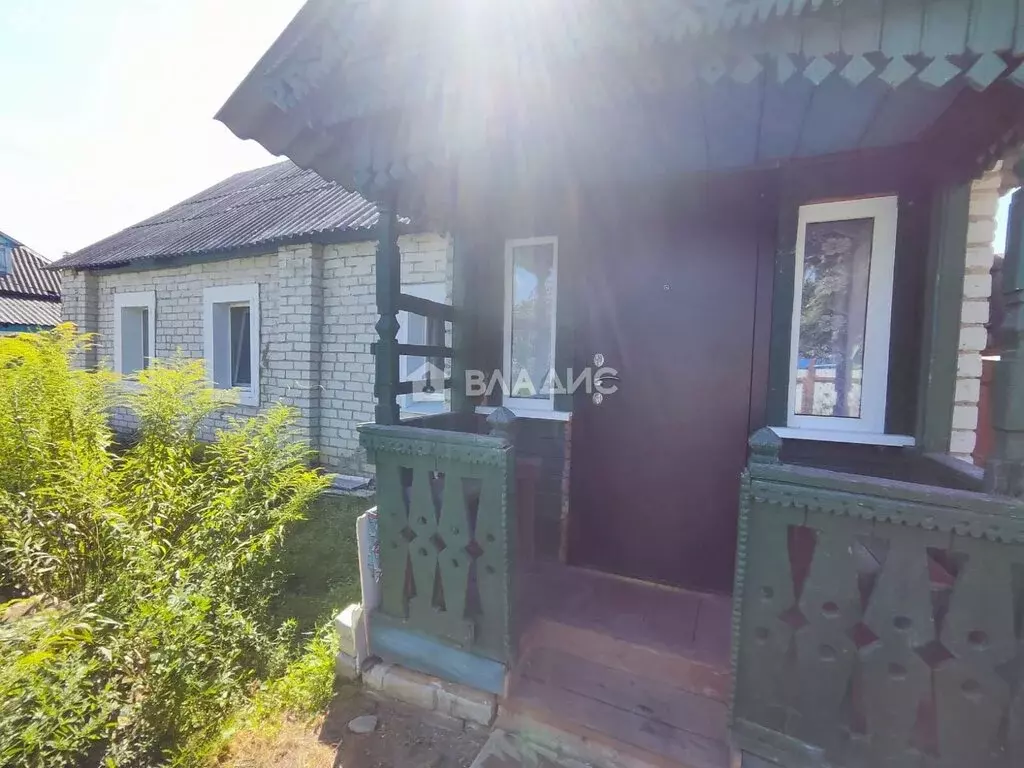 Дом в Сельцо, Комсомольская улица (36 м) - Фото 0