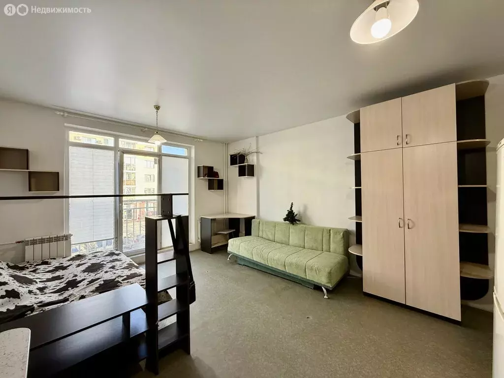 Квартира-студия: Волгоград, улица Малиновского, 8 (29.4 м) - Фото 1