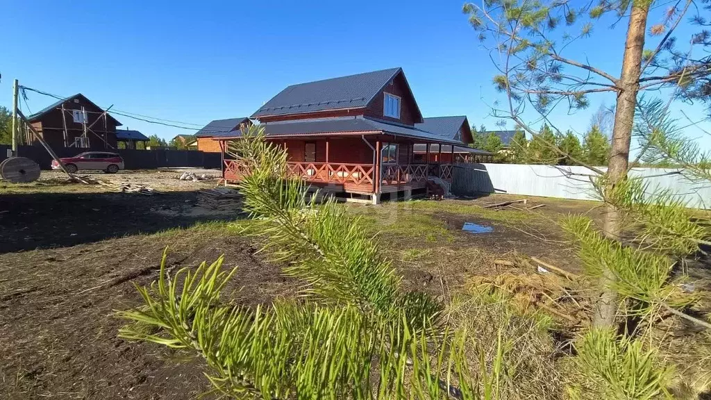 Дом в Свердловская область, Белоярский муниципальный округ, ГусиКлаб ... - Фото 1
