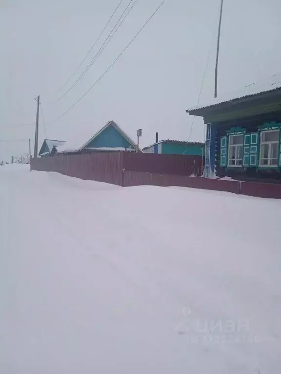 Дом в Челябинская область, Увельский район, с. Петровское Юбилейная ... - Фото 0