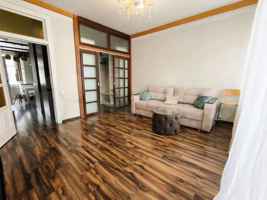 2-к. квартира, 60 м, 2/5 эт. - Фото 0