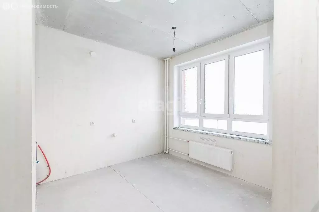 Квартира-студия: деревня Патрушева, улица Петра Ершова, 14 (30.3 м) - Фото 2