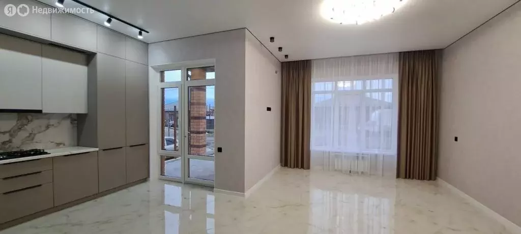 Дом в Михайловск, улица Ленина (107 м) - Фото 1