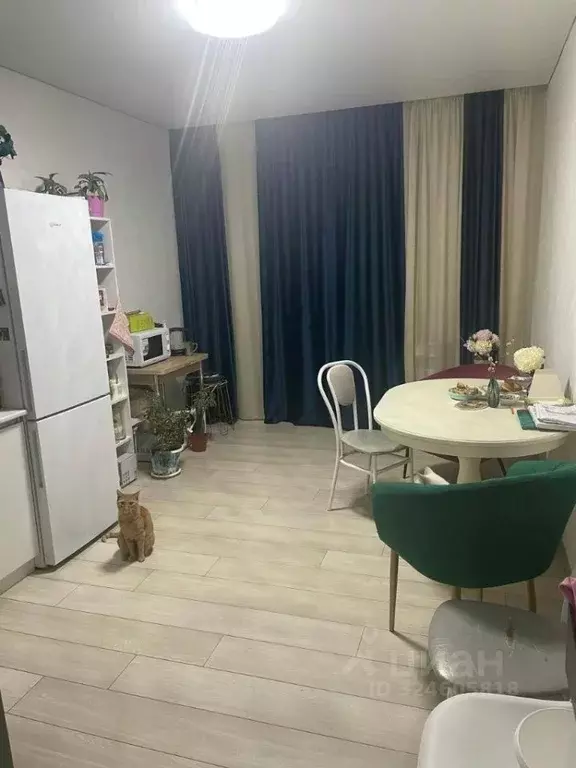 2-к кв. Хакасия, Абакан Трудовая ул., 84 (70.6 м) - Фото 1