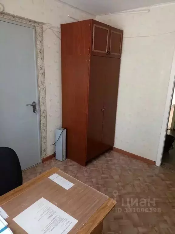 Помещение свободного назначения в Иркутская область, Вихоревка ... - Фото 2