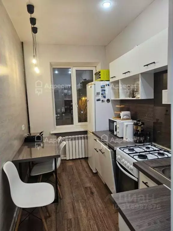 2-к кв. Волгоградская область, Волгоград Коммунистическая ул., 16А ... - Фото 1