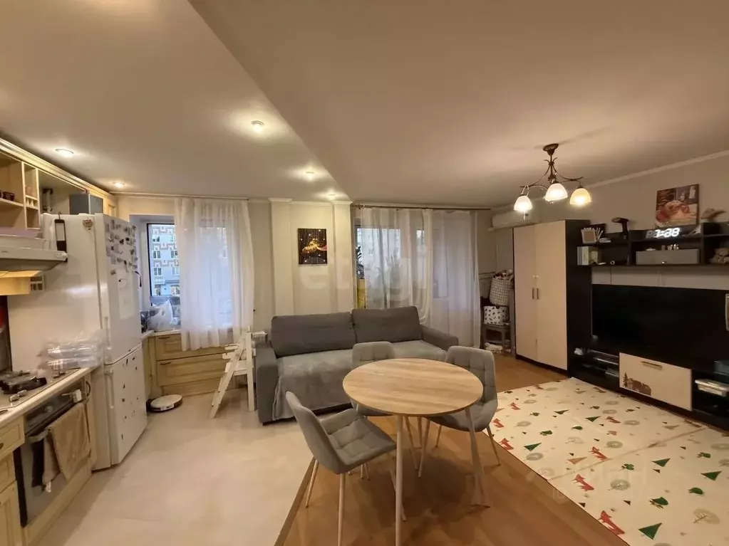 2-к кв. Татарстан, Казань Революционная ул., 69 (50.6 м) - Фото 1