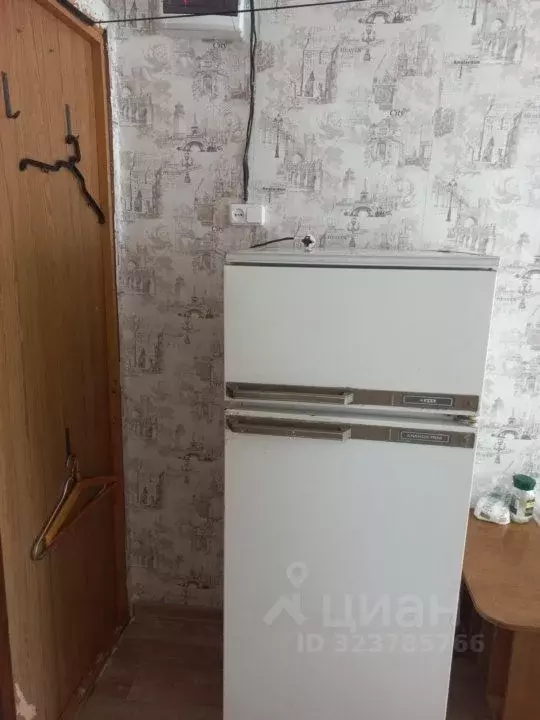 Комната Новосибирская область, Бердск ул. Микрорайон, 25 (15.0 м) - Фото 1