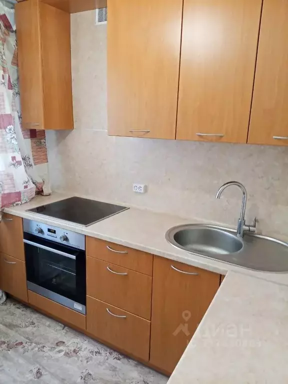 1-к кв. Кемеровская область, Ленинск-Кузнецкий ул. Ленина, 59 (52.3 м) - Фото 0