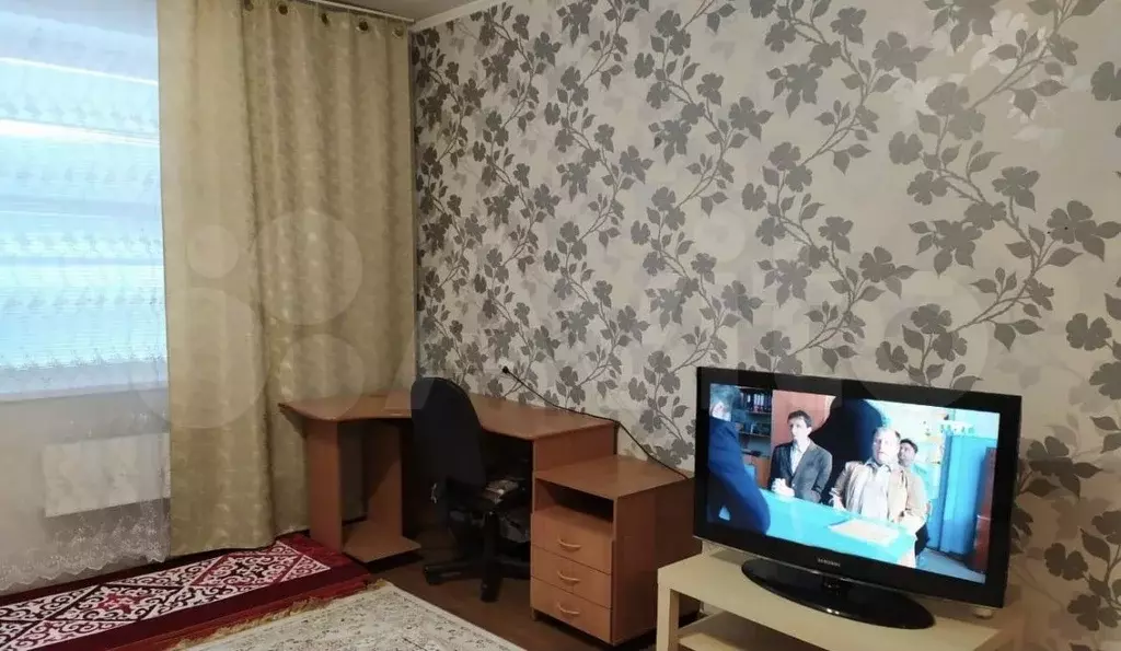 1-к. квартира, 40 м, 10/10 эт. - Фото 1
