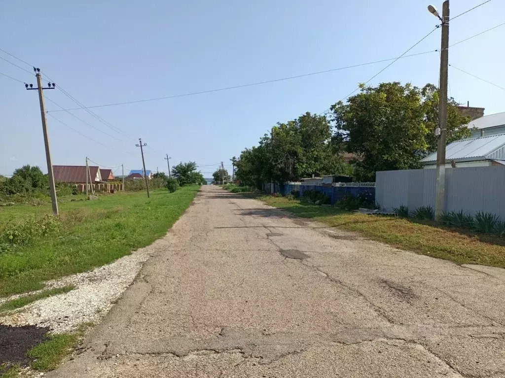 Участок в Краснодарский край, Темрюкский район, Вышестеблиевское ... - Фото 1