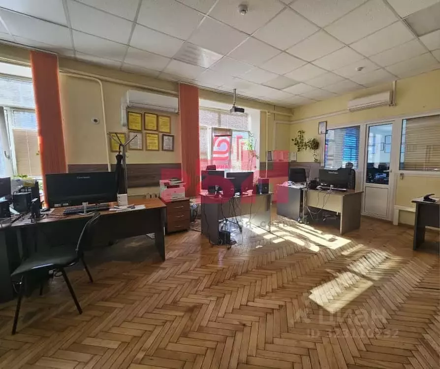 Офис в Ростовская область, Ростов-на-Дону Московская ул., 71 (75 м) - Фото 1