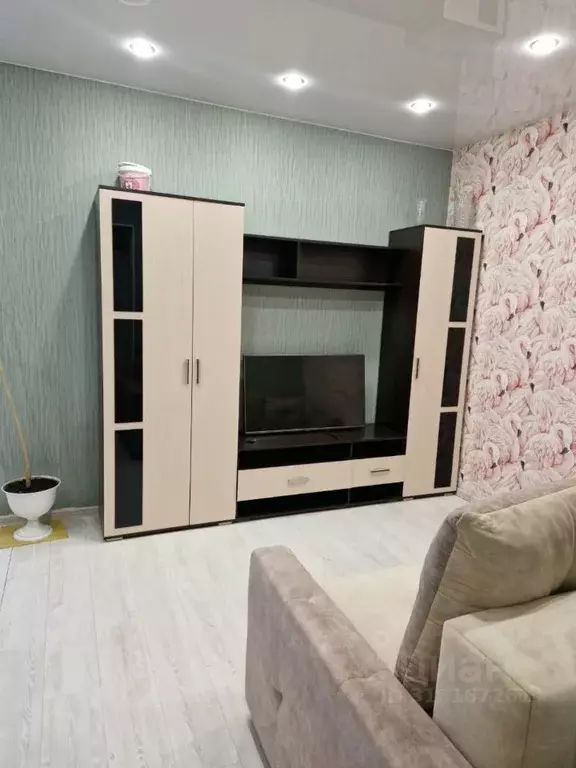 1-к кв. Иркутская область, Иркутск Топкинский мкр, 73 (44.0 м) - Фото 0