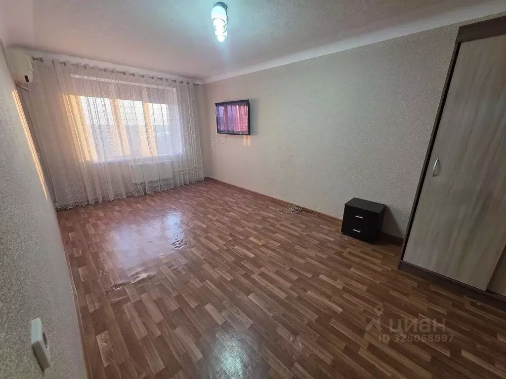 1-к кв. Волгоградская область, Волжский просп. Имени Ленина, 144 (35.3 ... - Фото 1