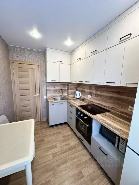 2-к кв. Амурская область, Благовещенск Зейская ул., 143 (49.6 м) - Фото 2