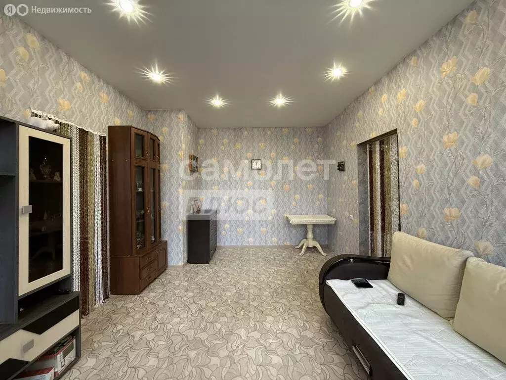 2-комнатная квартира: Мулловка, Комсомольская улица, 5 (58.1 м) - Фото 2