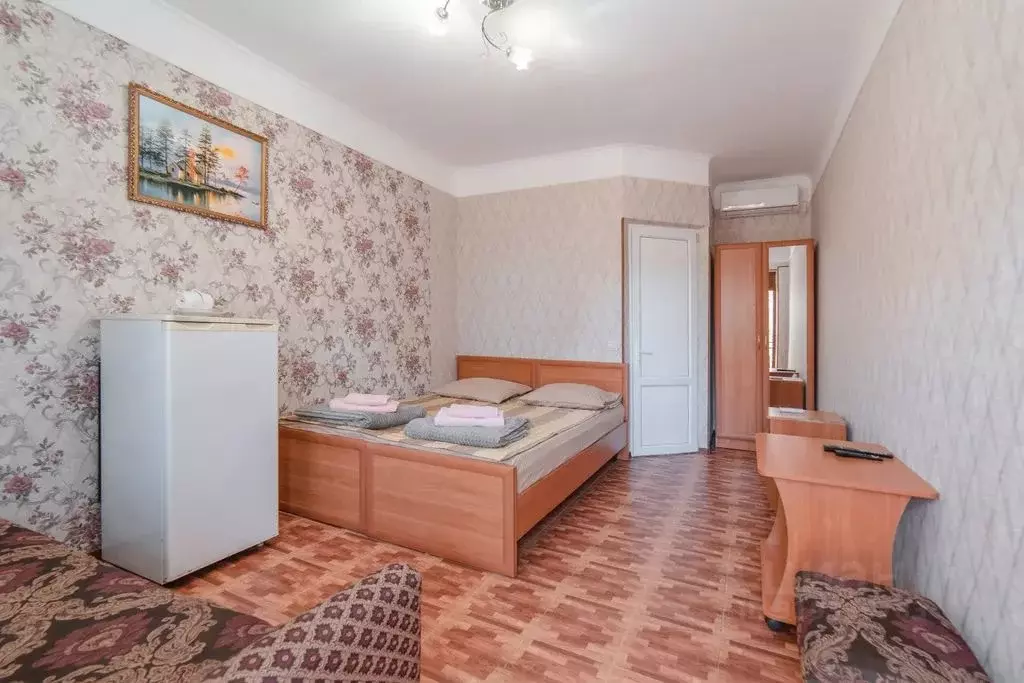 Комната Краснодарский край, Анапа ул. Самбурова, 244 - Фото 1