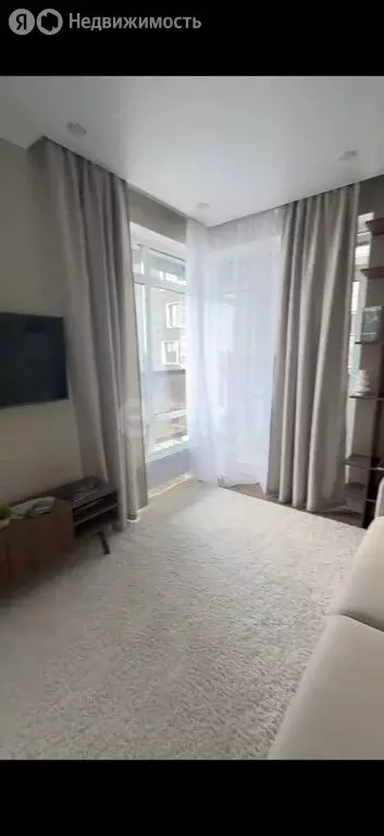 2-комнатная квартира: Тюмень, улица Судостроителей, 42к1с1 (63.5 м) - Фото 1