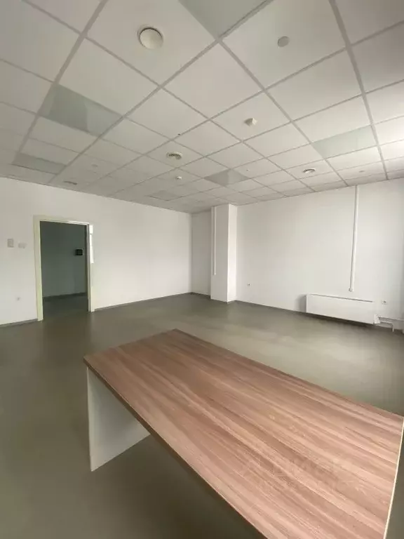 Помещение свободного назначения в Саха (Якутия), Якутск просп. Ленина, ... - Фото 1