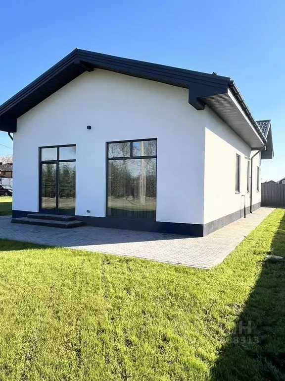 Дом в Ленинградская область, Гатчинский муниципальный округ, д. ... - Фото 1