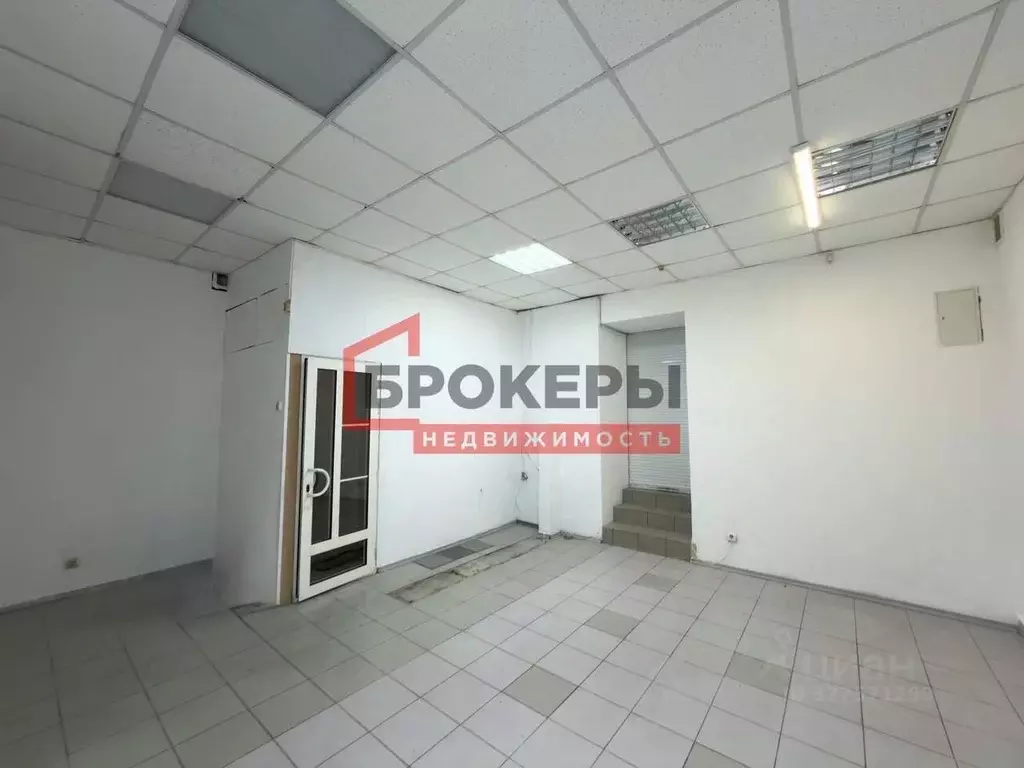 Помещение свободного назначения в Севастополь ул. Большая Морская, 33 ... - Фото 1