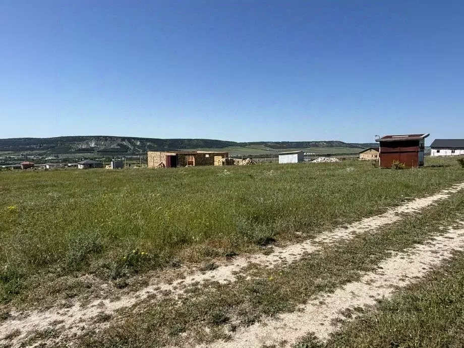 Участок в Крым, Бахчисарай ул. Крымской весны, 7 (6.0 сот.) - Фото 1