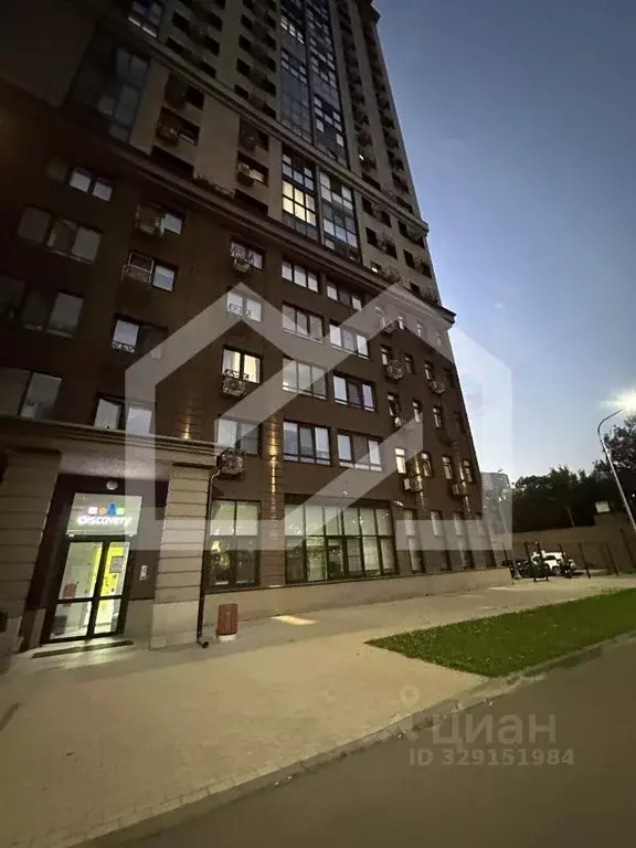 Помещение свободного назначения в Москва Дегунинская ул., 10к1 (330 м) - Фото 1