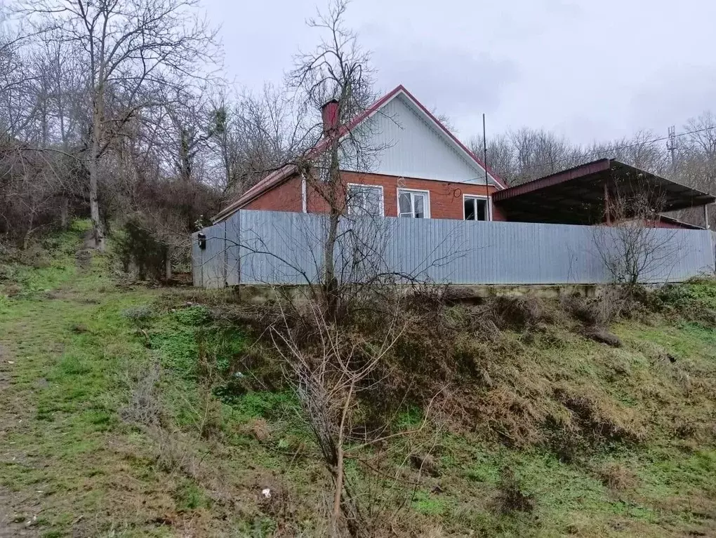 Дом в Краснодарский край, Северский район, Ильское городское ... - Фото 1