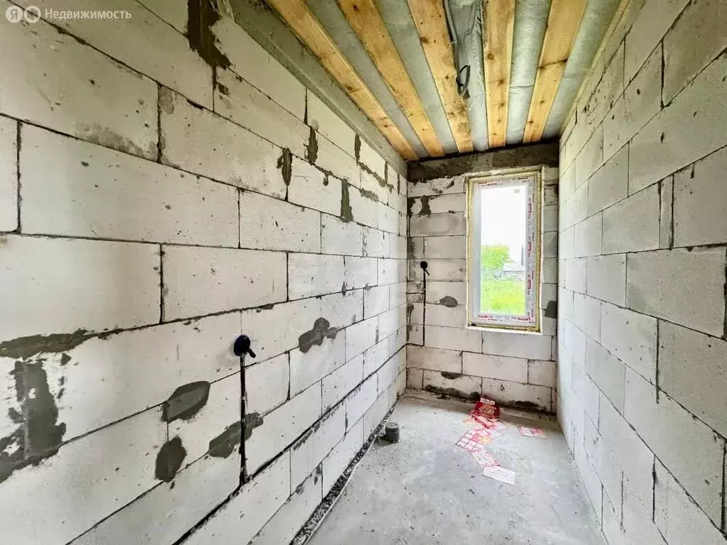 Дом в село Красный Яр, Приусадебная улица (80 м) - Фото 1