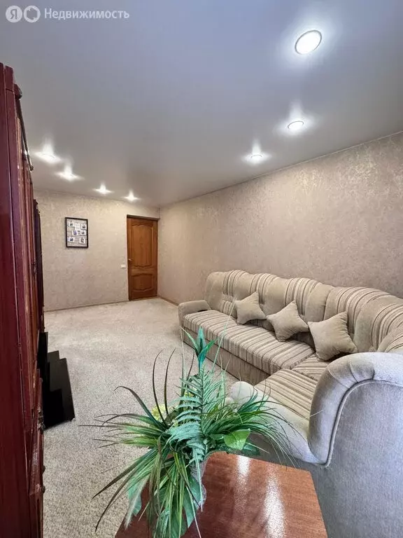 2-комнатная квартира: Киров, Октябрьский район, улица Свердлова, 24А ... - Фото 1