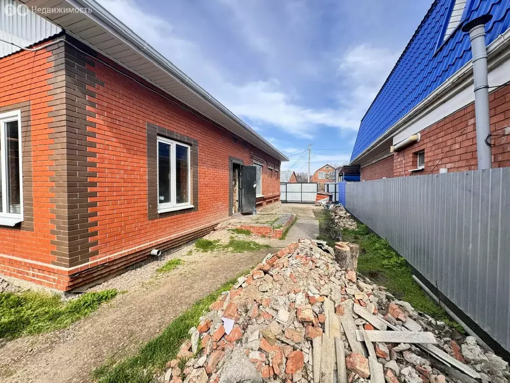 Дом в Ейск, Ангарская улица (72 м) - Фото 2