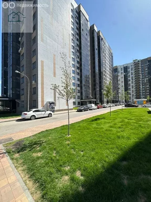 3-комнатная квартира: Воронеж, Крымская улица, 3/1 (75 м) - Фото 1