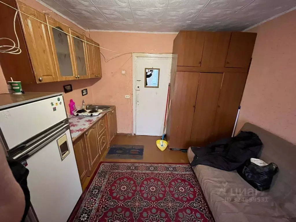 Комната Омская область, Омск ул. Куйбышева, 138а (13.0 м) - Фото 1