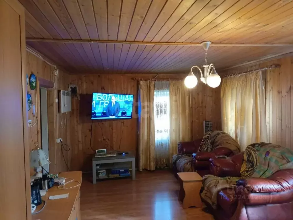 Дом в Калужская область, Малоярославецкий муниципальный округ, ... - Фото 2