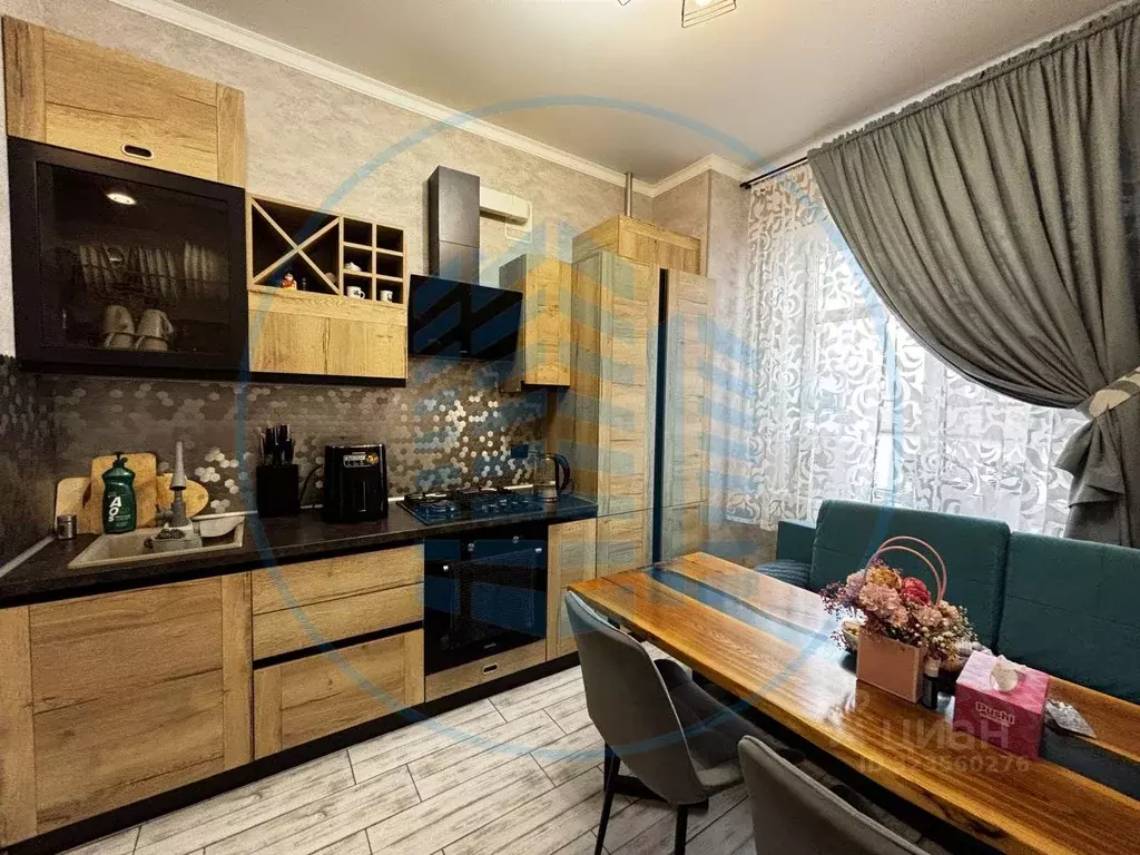 2-к кв. Ставропольский край, Ессентуки ул. 60 лет Победы, 7 (79.0 м) - Фото 1