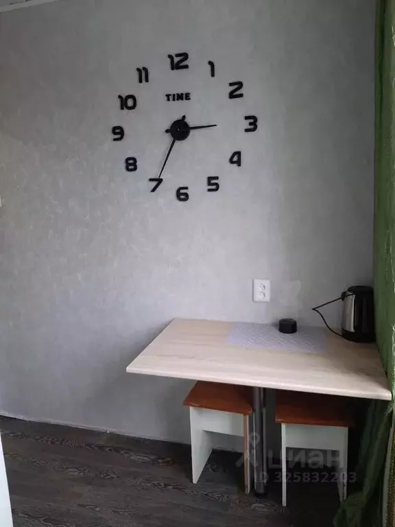 2-к кв. Псковская область, Псков Завеличье исторический район, ул. ... - Фото 2