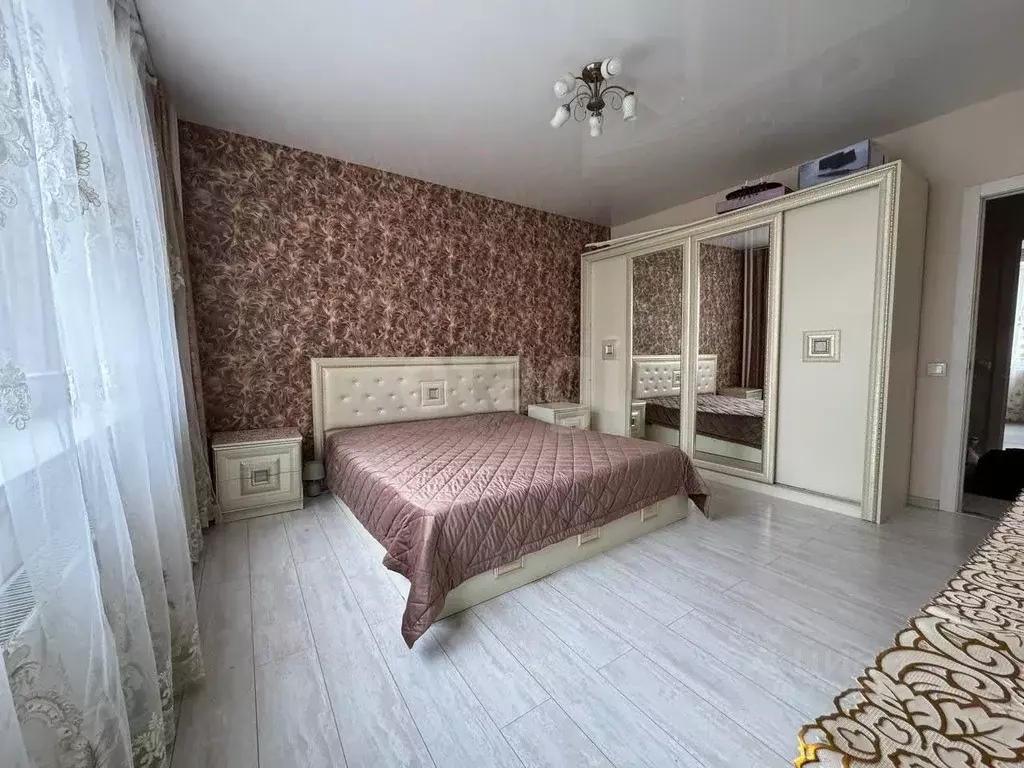 3-к кв. Московская область, Одинцово ул. Чистяковой, 66 (86.0 м) - Фото 0