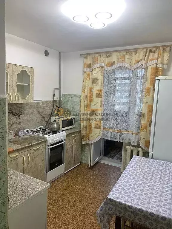 1-к. квартира, 36 м, 4/9 эт. - Фото 0