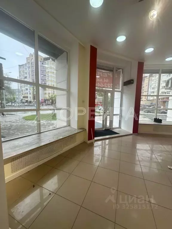 Помещение свободного назначения в Тюменская область, Тюмень ул. ... - Фото 1