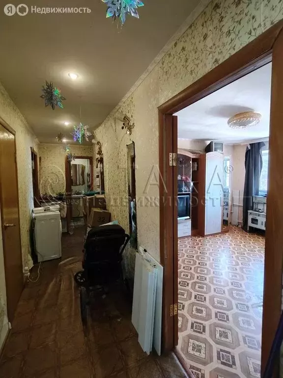 3-комнатная квартира: городской посёлок Кузнечное, Приозерское шоссе, ... - Фото 2