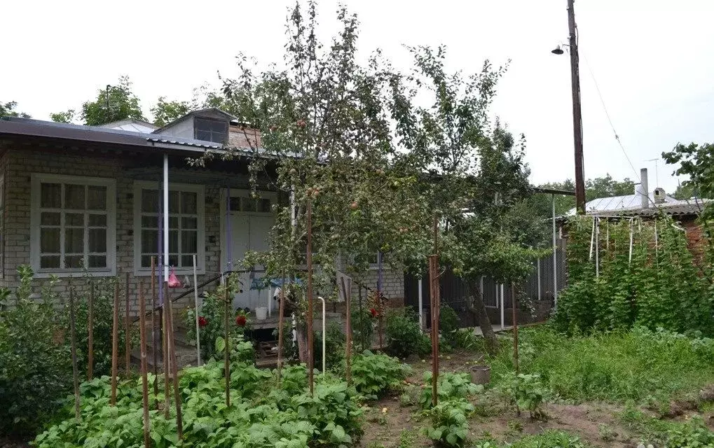 Дом в Ставропольский край, Кисловодск Красногвардейская ул., 16 (191 ... - Фото 2