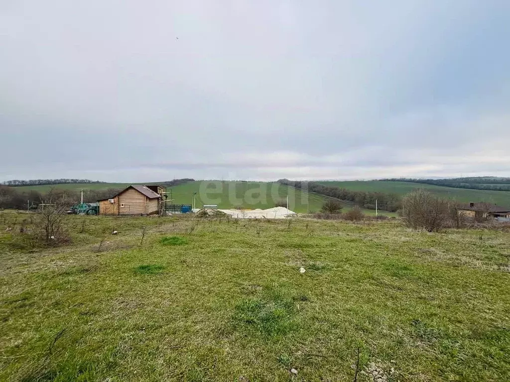 Участок в Крым, Симферопольский район, Перовское с/пос, Надежда ... - Фото 1