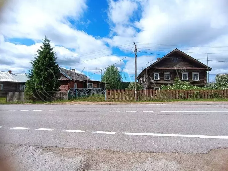 Дом в Ленинградская область, Лодейнопольский район, Янегское с/пос, ... - Фото 0